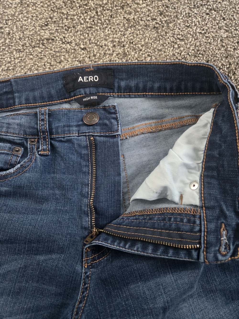 Aero Slim Womens Jeans in Dark Blue - High Rise